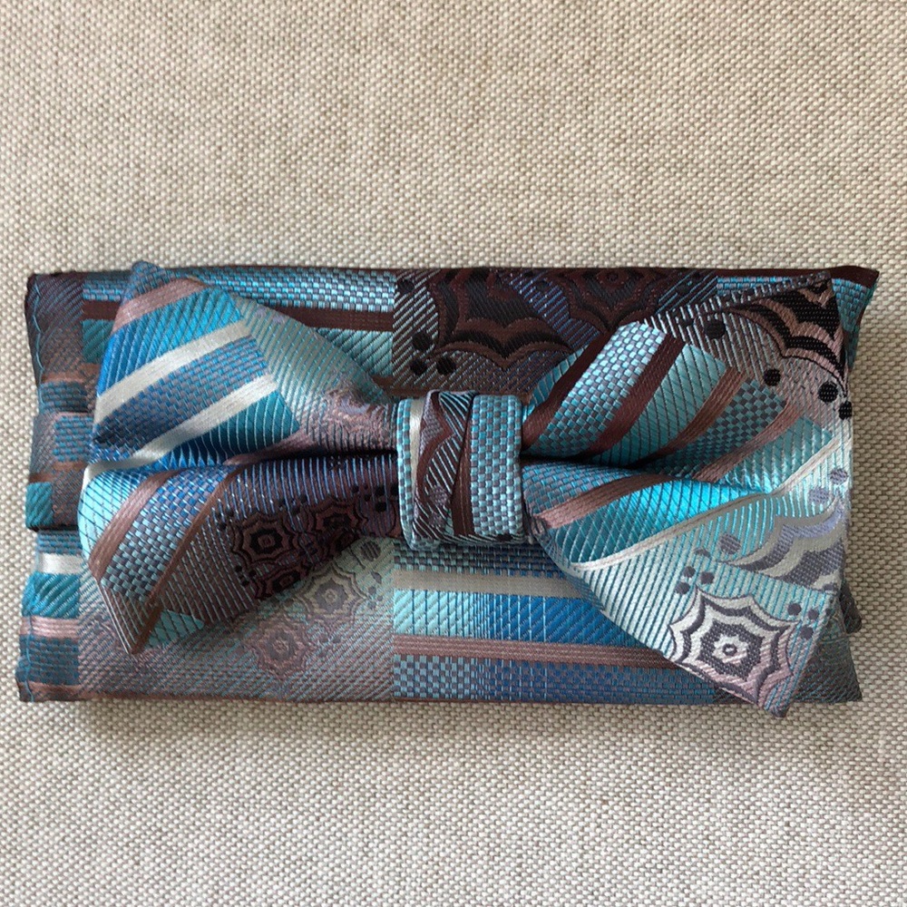 BOWS to MEN! Stacy Adams Tie and Pocket Square